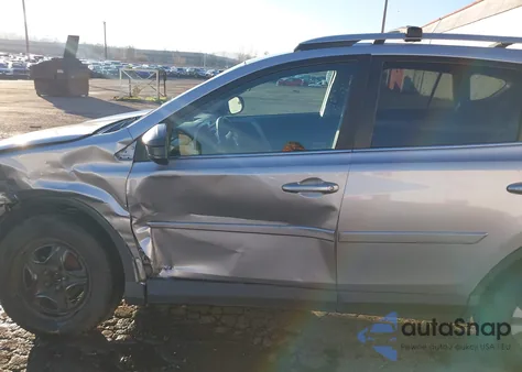 2017 Toyota Rav4 Le из США, поврежденный, VIN 2T3BFREV5HW643029